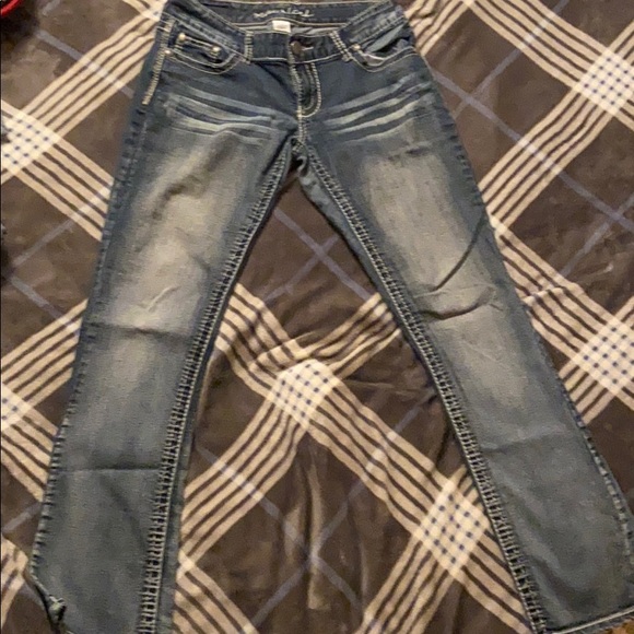 Jeans - Picture 2 of 3